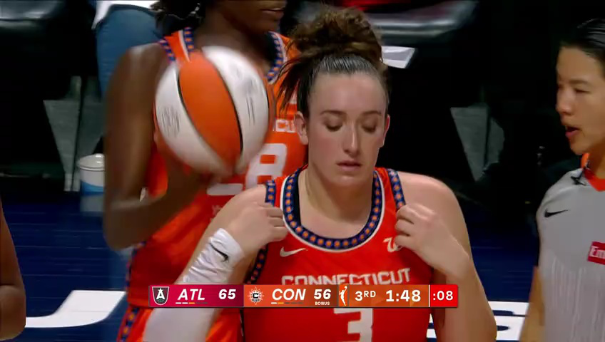 包含今夜NBA常规赛传出新动向，亚特兰大门线救险，管理层表态：管理层满意，赛程密集仍需轮换的词条