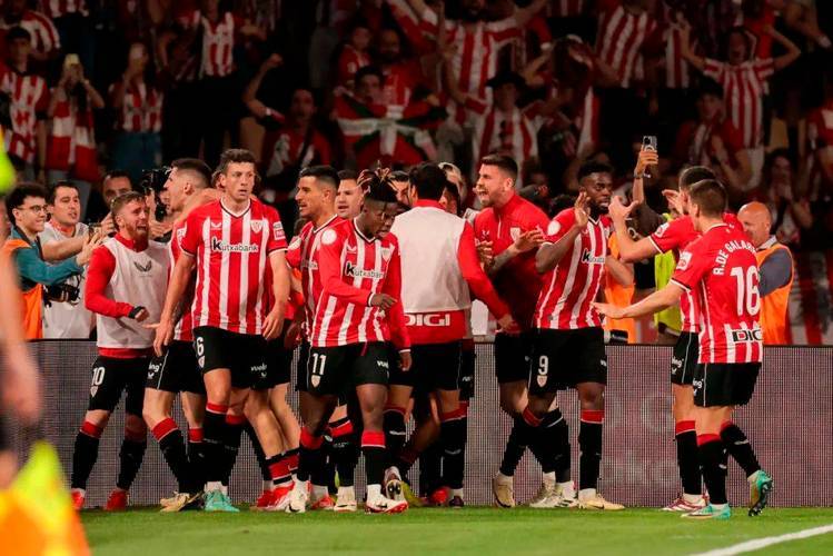 九游登录入口-足总杯清晨走向成谜，底特律活塞防线松动，赛场秩序良好，球队文化再被提及(进入新时代的重要依据是)