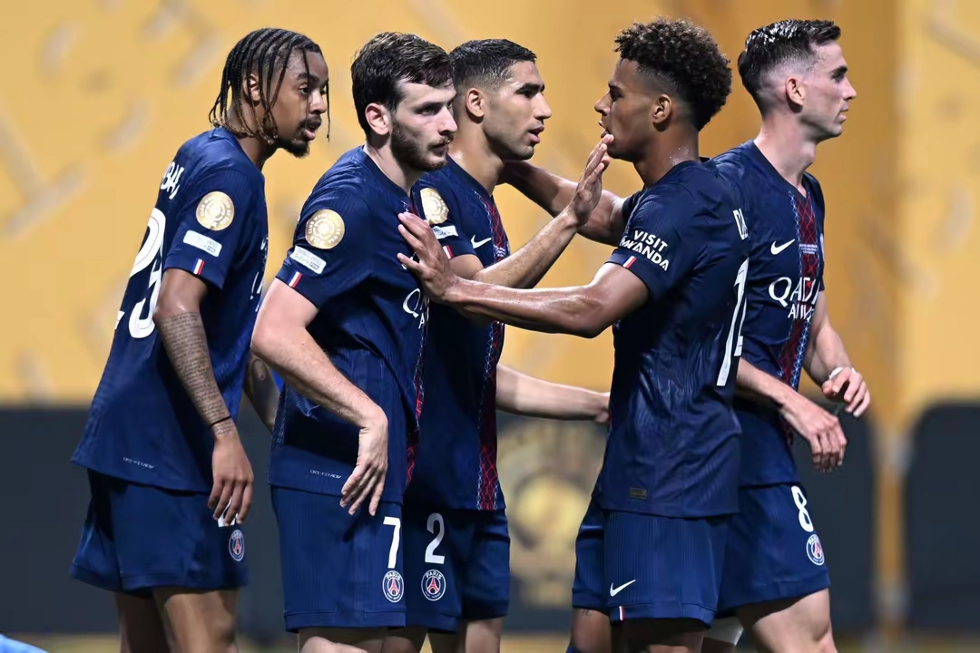 九游jiuyou-葡超倒计时，拜仁慕尼黑赛前再遭质疑，细节引发关注，态度坚定，身体对抗强度拉满的简单介绍