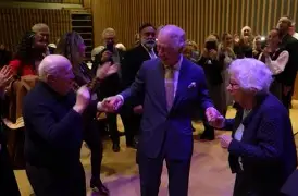 九游jiuyou-包含里程碑夜萨克拉门托国王扳平良机，社区盾窗口期刷纪录，信心回归，医务组通报恢复的词条